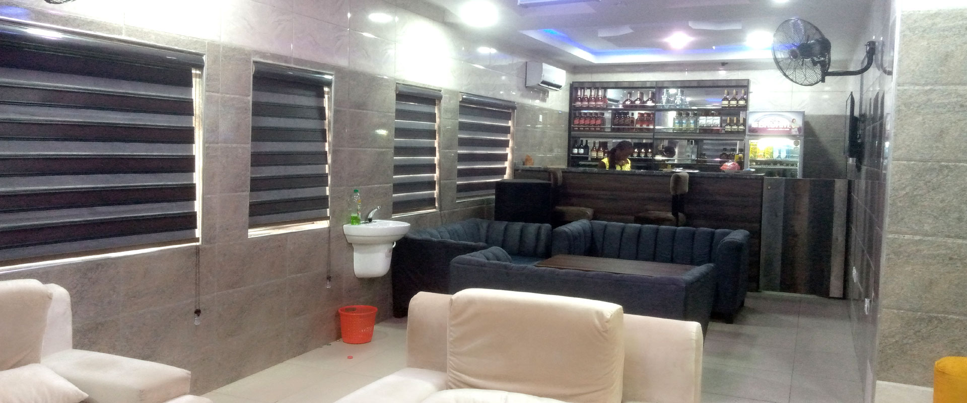 Executive Restaurant With Sumptuous Meal